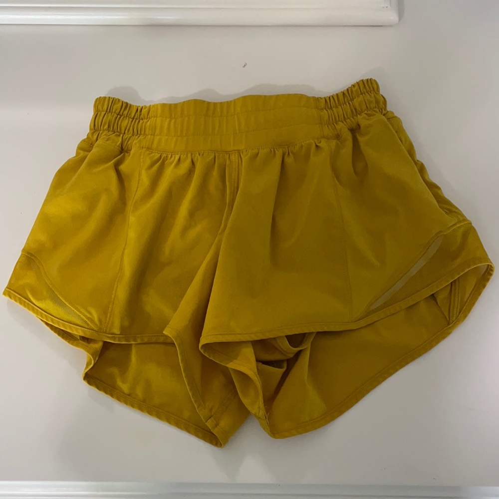 Lululemon hotty hot shorts